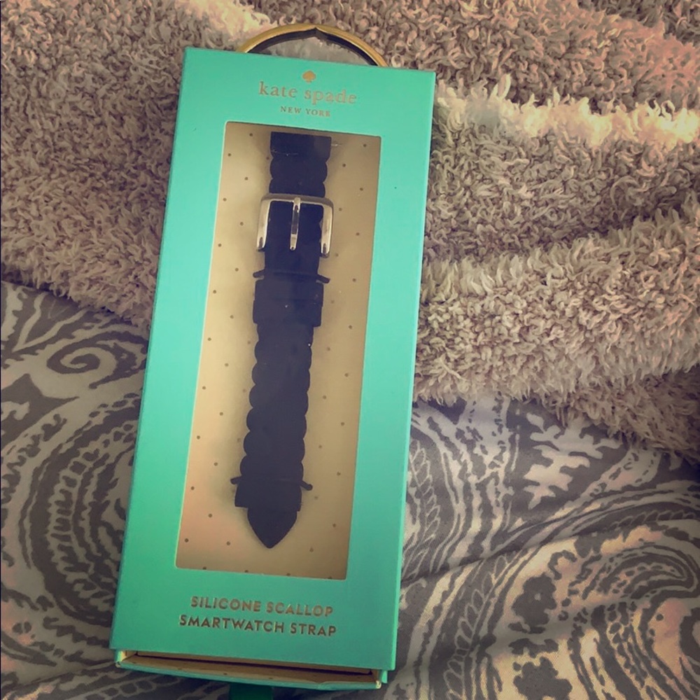 Kate Spade Silicone Scallop Smartwatch Strap